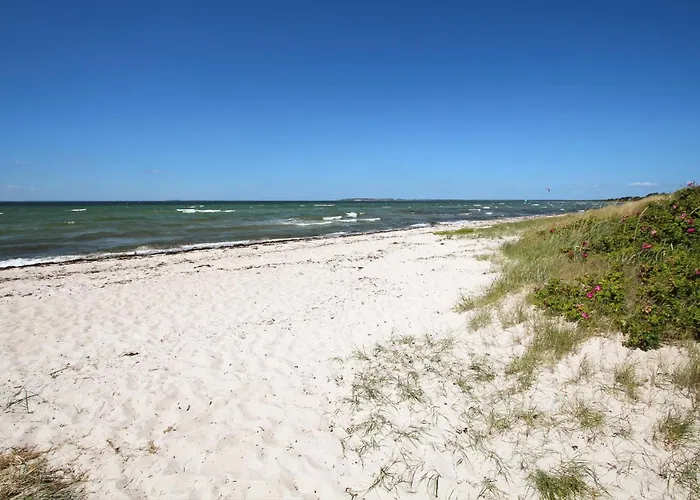 3 Bedroom Amazing In Samso Holiday home Toftebjerg